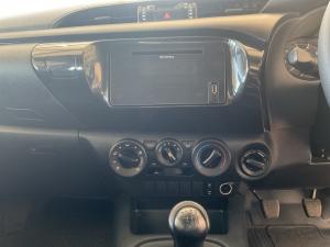 Toyota Hilux 2.4GD-6 double cab 4x4 SR - Image 14