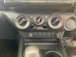 Toyota Hilux 2.4GD-6 single cab Raider auto - Image 15