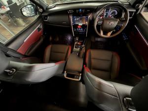 Toyota Fortuner 2.8GD-6 4x4 VX - Image 6