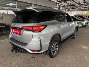 Toyota Fortuner 2.8GD-6 4x4 VX - Image 2
