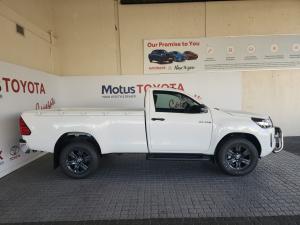 Toyota Hilux 2.4GD-6 single cab Raider manual - Image 3