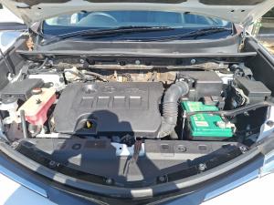 Toyota RAV4 2.0 GX - Image 19