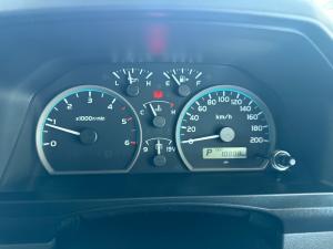 Toyota Land Cruiser 76 2.8GD-6 station wagon VX - Image 11