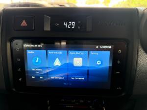 Toyota Land Cruiser 76 2.8GD-6 station wagon VX - Image 13