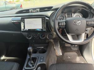 Toyota Hilux 2.4GD-6 double cab Raider auto - Image 6