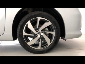 Toyota Starlet 1.5 XS manual - Image 17