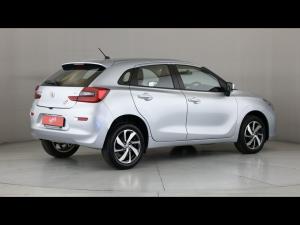 Toyota Starlet 1.5 XS manual - Image 2