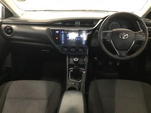 Toyota Corolla Quest 1.8 Plus manual - Image 6