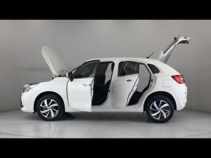 Toyota Starlet 1.5 XR manual - Image 11