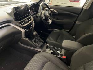 Toyota Urban Cruiser 1.5 XR - Image 7