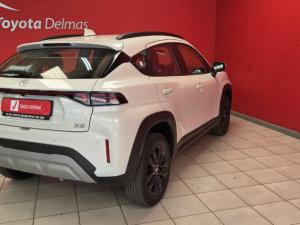 Toyota Starlet Cross 1.5Xs automatic - Image 2