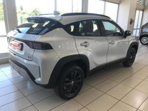 Toyota Starlet Cross 1.5Xs - Image 2