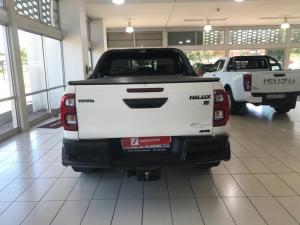 Toyota Hilux 2.8 GD-6 GR-S 4X4 automaticD/C - Image 5