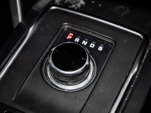 Land Rover Discovery Sport HSE TD4 - Image 12