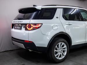Land Rover Discovery Sport HSE TD4 - Image 17