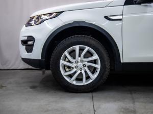 Land Rover Discovery Sport HSE TD4 - Image 20