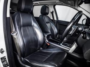 Land Rover Discovery Sport HSE TD4 - Image 21