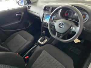 Volkswagen Polo Vivo hatch 1.6 Life - Image 11