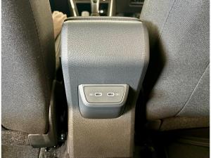 Volkswagen Polo hatch 1.0TSI Life auto - Image 9