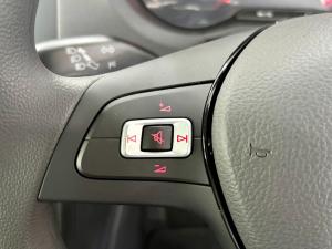 Volkswagen Polo Vivo hatch 1.4 - Image 8