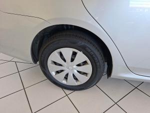 Toyota Corolla Quest 1.6 auto - Image 11