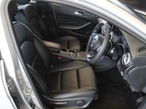 Mercedes-Benz A-Class A200 Style auto - Image 11