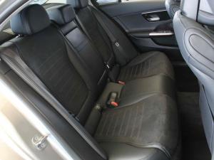 Mercedes-Benz C-Class C220d Avantgarde - Image 20