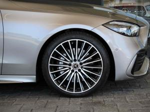 Mercedes-Benz C-Class C220d Avantgarde - Image 5
