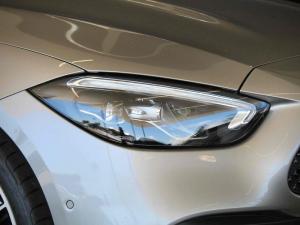 Mercedes-Benz C-Class C220d Avantgarde - Image 7