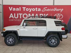 Toyota FJ Cruiser FJ Cruiser - Image 2