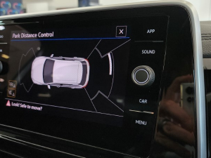 Volkswagen T-Roc 2.0TSI 4Motion R-Line - Image 10