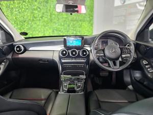 Mercedes-Benz C-Class C220d - Image 10