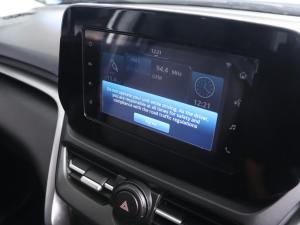 Toyota Urban Cruiser 1.5 XR manual - Image 17