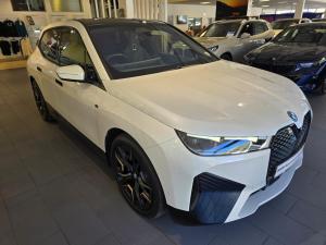 BMW iX M60 - Image 12