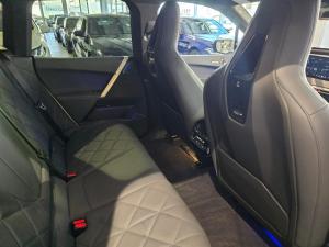 BMW iX M60 - Image 13