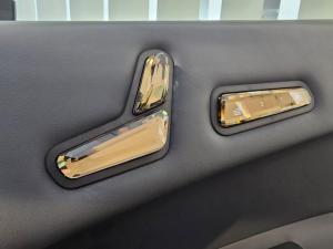 BMW iX M60 - Image 15