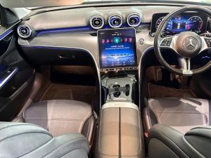 Mercedes-Benz C-Class C200 Avantgarde - Image 11