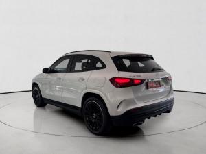 Mercedes-Benz GLA GLA200 Progressive - Image 5
