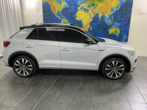 Volkswagen T-Roc 2.0TSI 140kW 4Motion R-Line - Image 8