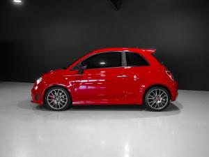 Abarth 695 Tributo Ferrari - Image 5