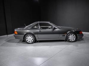 Mercedes-Benz SL 320 automatic - Image 15