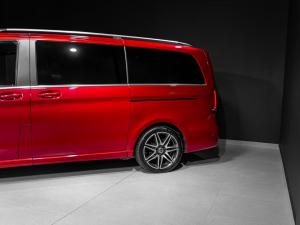 Mercedes-Benz V-Class V250d Avantgarde AMG Line - Image 5