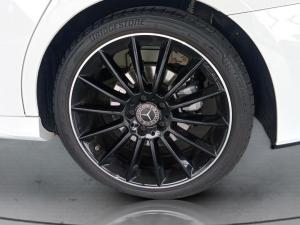 Mercedes-Benz A-Class A200 sedan AMG Line - Image 16