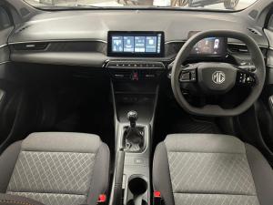 MG MG3 1.5 Comfort manual - Image 10