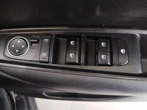 Kia Sonet 1.5 LX manual - Image 13