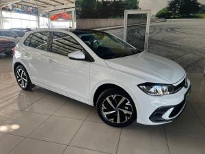 Volkswagen Polo hatch 1.0TSI Life auto - Image 1