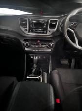 Hyundai Tucson 2.0 Premium auto - Image 10