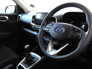 Hyundai Venue 1.2 Premium - Image 15