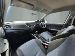 Toyota Starlet 1.4 XS - Image 13