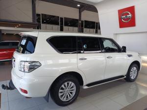 Nissan Patrol 5.6 V8 LE Premium 4WD - Image 8